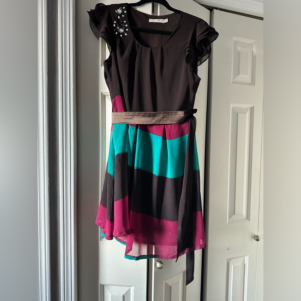 3 for $5 FE dress size XXL fits like M